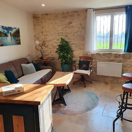 Maison Au Calme En Campagne Climatisee Caderousse Exterior foto